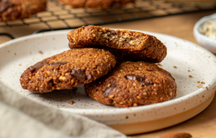 Ricetta fit: Biscotti vegani alle mandorle con pezzetti di cioccolato
